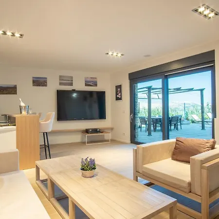 Villa Perla Nera Heated Pool & Sauna
