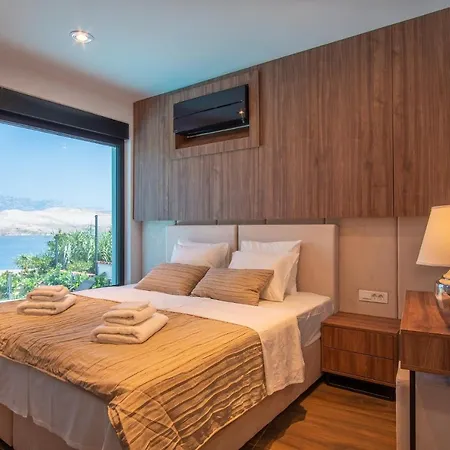 Villa Perla Nera Heated Pool & Sauna Stan Trigraci