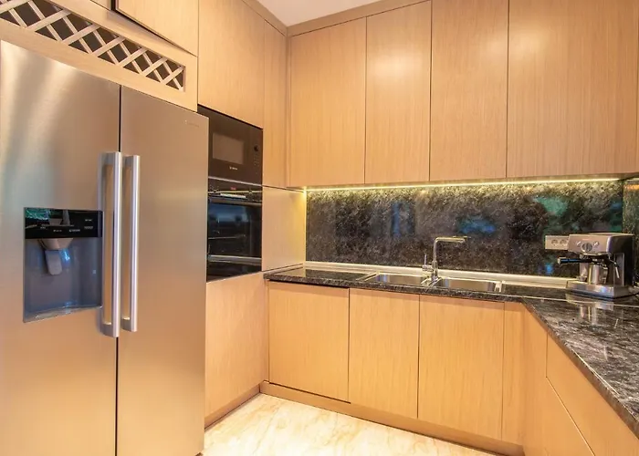 Perla Nera & Nevera By Pag Tours Stan Trigraci