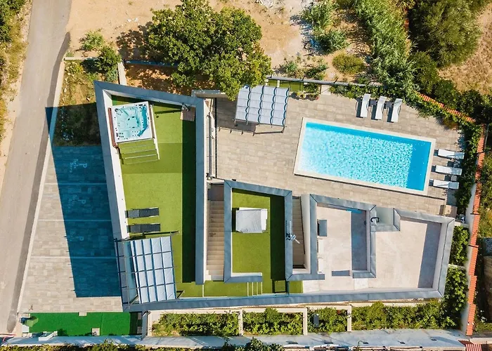 Perla Nera & Nevera By Pag Tours