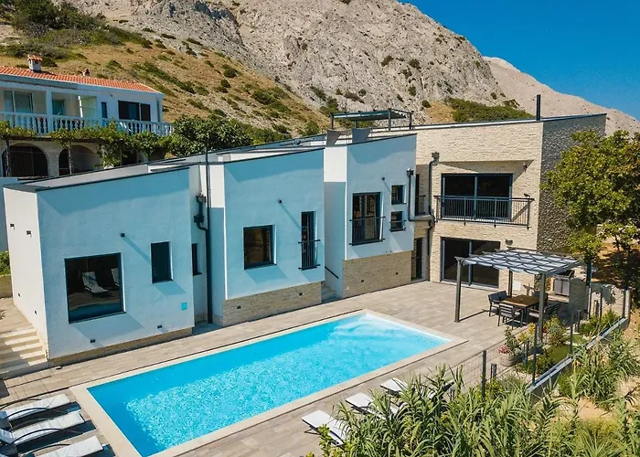 Perla Nera & Nevera By Pag Tours Stan Trigraci