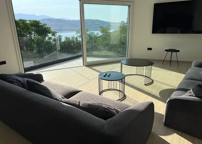 Vila Perla Nera & Nevera By Pag Tours