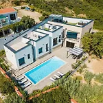 Villa Perla Nera&villa Nevera By Pag Tours *