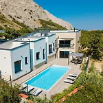 Villa Perla Nera&villa Nevera By Pag Tours