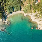 Perla Nera&villa Nevera By Pag Tours * Stan Trigraci