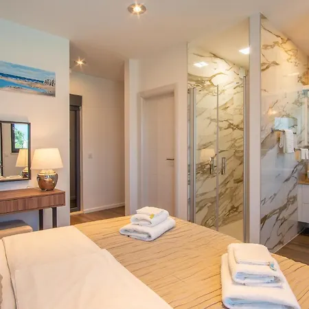 Perla Nera Heated Pool & Sauna * Stan Trigraci