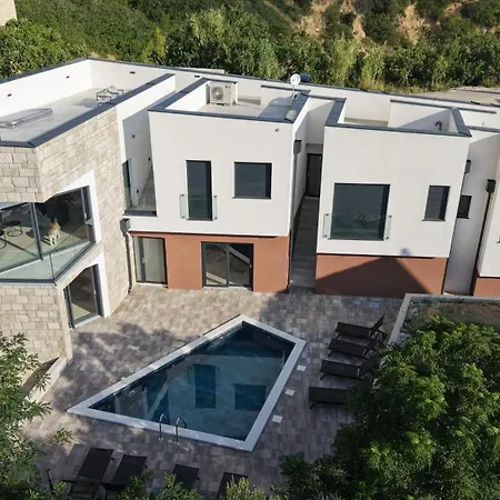 Villa Perla Nera & Nevera By Pag Tours Stan Trigraci