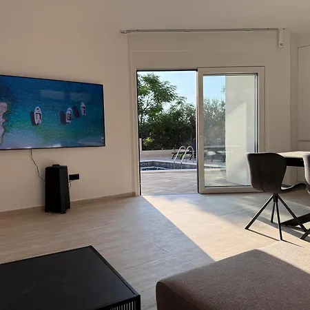 Perla Nera & Nevera By Pag Tours Villa *