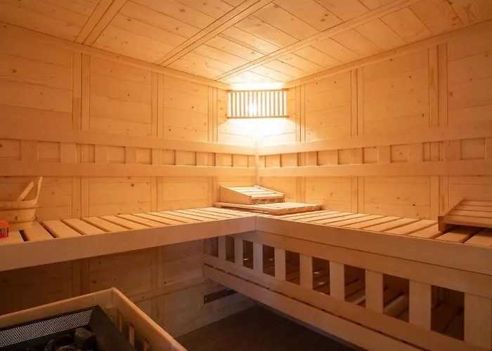 Perla Nera & Nevera By Pag Tours *