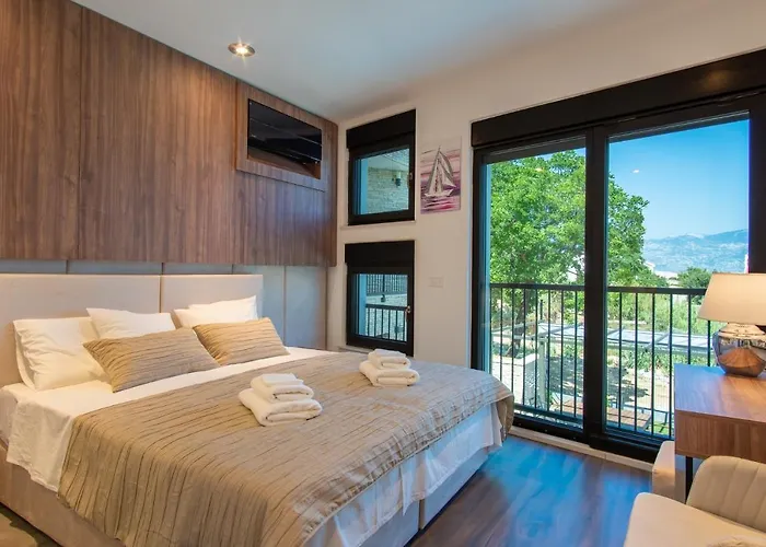 Perla Nera & Nevera By Pag Tours 빌라 *