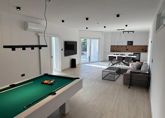 Perla Nera & Nevera By Pag Tours Villa Stan Trigraci