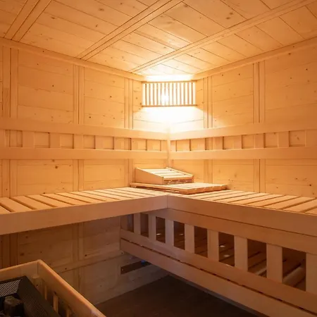 Perla Nera & Nevera By Pag Tours *