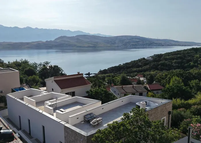 Perla Nera & Nevera By Pag Tours Villa